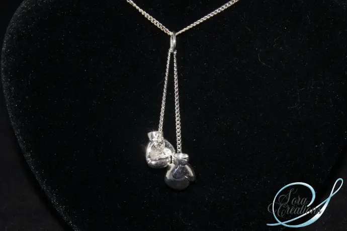 Pendentif gants de boxe